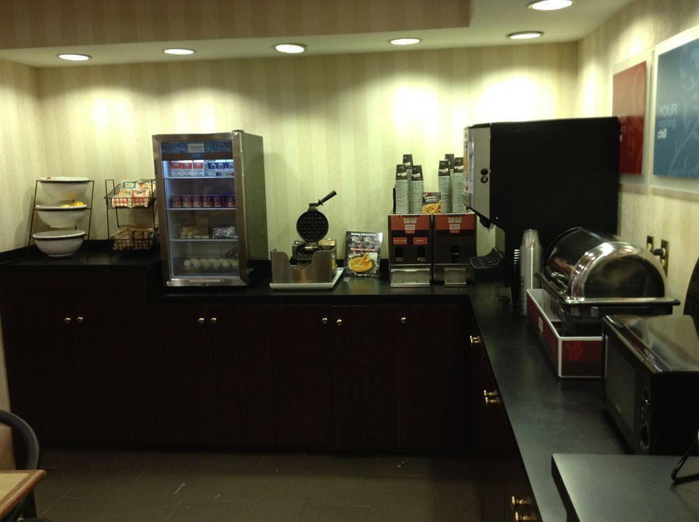 קולומביה Comfort Inn & Suites Ftjackson Maingate מראה חיצוני תמונה