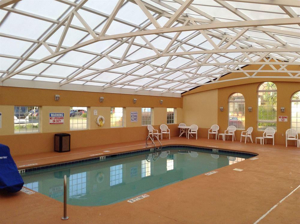 קולומביה Comfort Inn & Suites Ftjackson Maingate מראה חיצוני תמונה